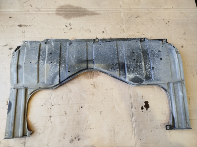 SUZUKI 7241161M00 Защита двигателя в наличии Черкассы