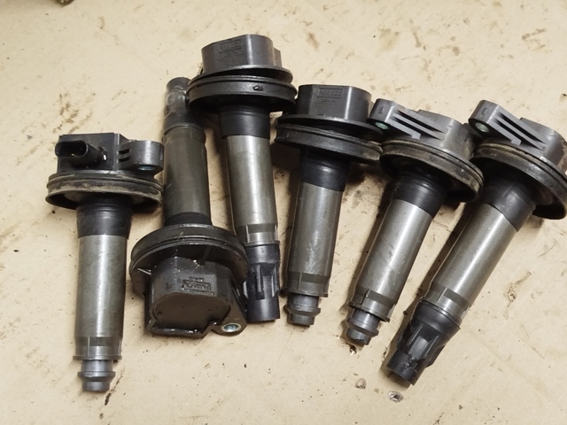 7T4Z12029F FORD Катушка зажигания купить в Житомир