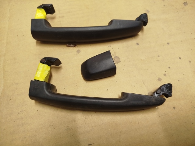 Ручка двери передней наружная 8281263J005PK SUZUKI