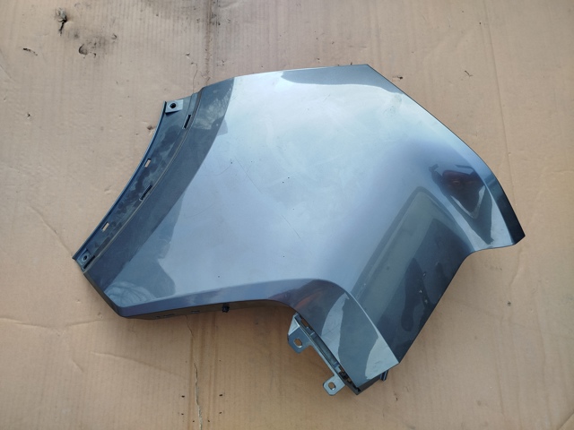 NISSAN 850176RR0H Бампер задний, левая часть в наличии Киев
