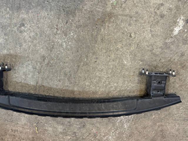 Шина бампера заднего 850305DA0A NISSAN