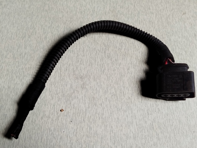 Разъем (фишка) катушки зажигания 8K0973724 VAG