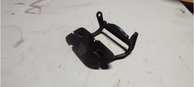 Крышка форсунки омывателя фары передней 8R0955275C VAG