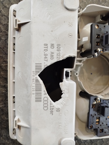 VAG 8T0947140T64 Плафон салона в наличии Сумы