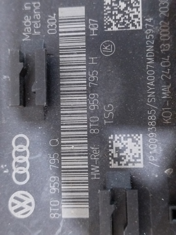 8T0959795Q VAG Блок комфорта задней двери купить в Киев