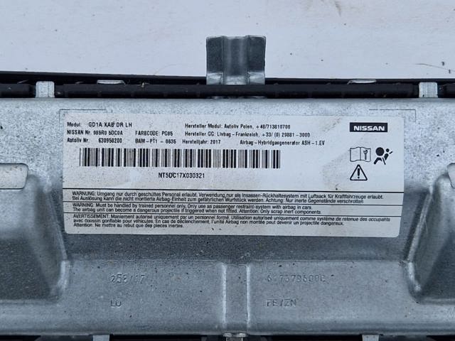 Подушка Айрбег водителя защиты коленей 985R05DC0A NISSAN