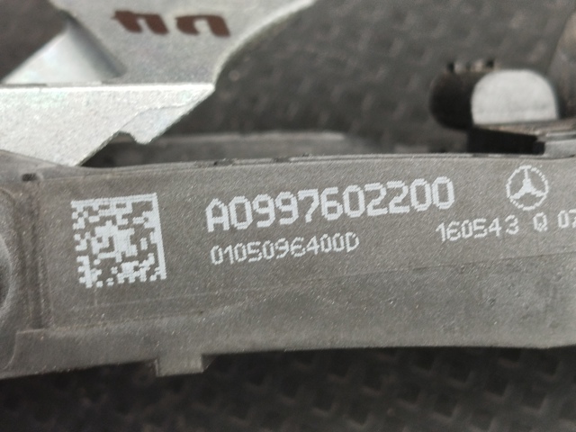 A0997602200 Держатель наружной ручки двери задней правой купить Ирпень