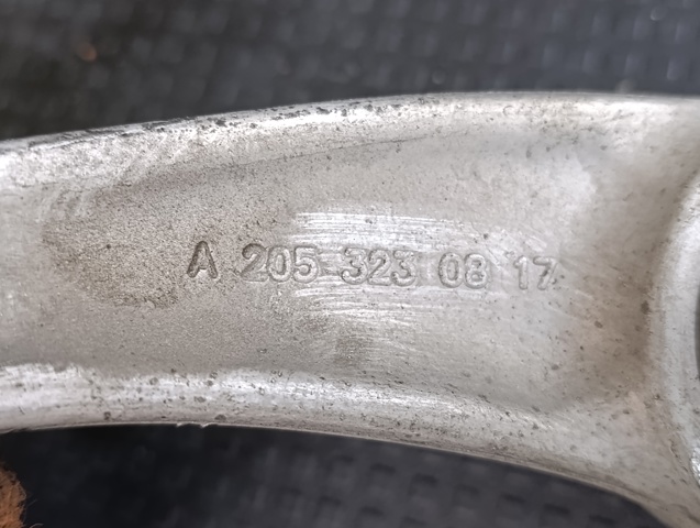 Стойка стабилизатора правая A2053230817 MERCEDES