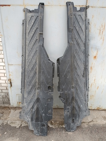 Защита днища, левая A2056841900 MERCEDES