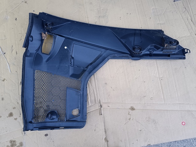 Водосток лобового стекла, жабо A2058308902 MERCEDES