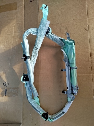 Шторка боковая правая C2Z3354 JAGUAR