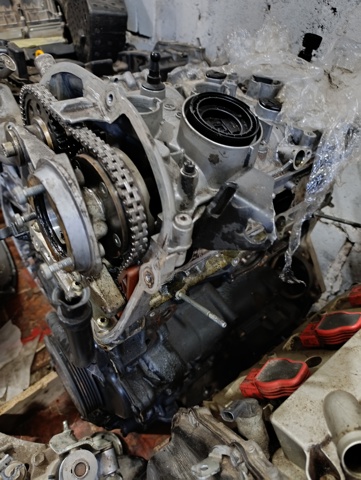 VAG CDNC Двигатель в сборе в наличии Ровно