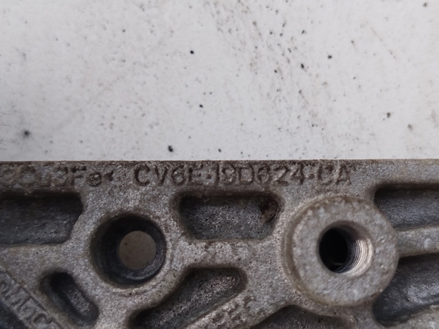 FORD CV6Z19D624C Кронштейн компрессора кондиционера в наличии Запорожье