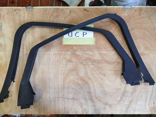 Обшивка левой задней двери DS7Z5425505AA FORD