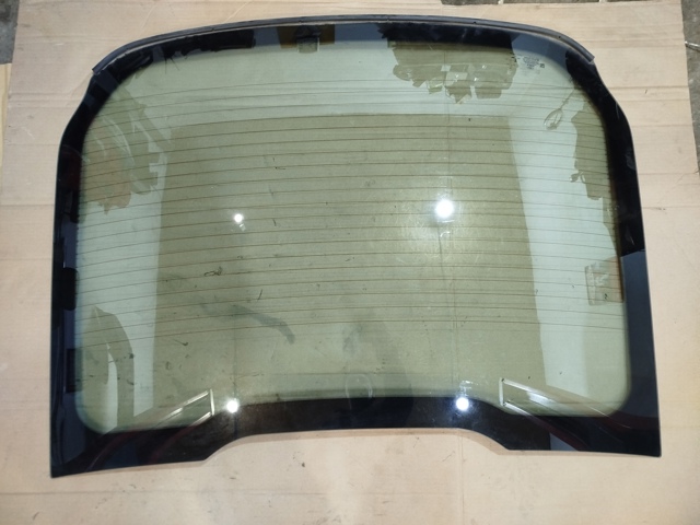 Окно заднее DS7Z5442006B FORD