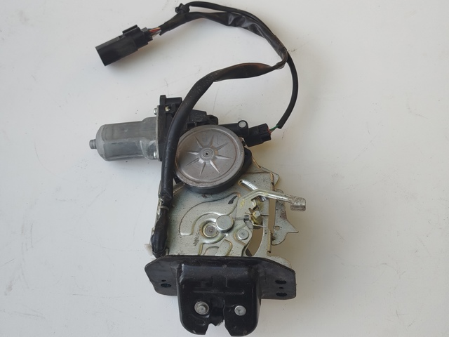 Замок пятой двери EJ5Z7843150B FORD