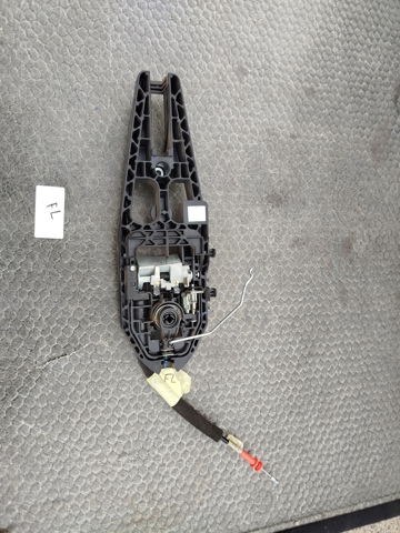 FORD ES7Z5426685T Держатель наружной ручки двери передней левой в наличии Николаев