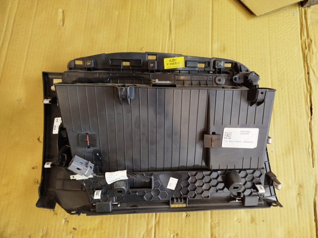 Ящик для перчаток FT4Z5806010BF FORD