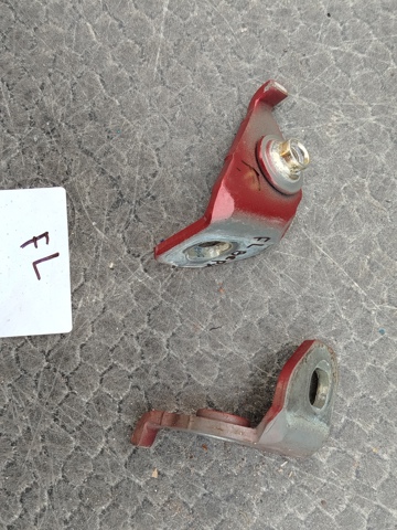 FORD FT4Z5822811B Петля двери передней левой в наличии Чернигов