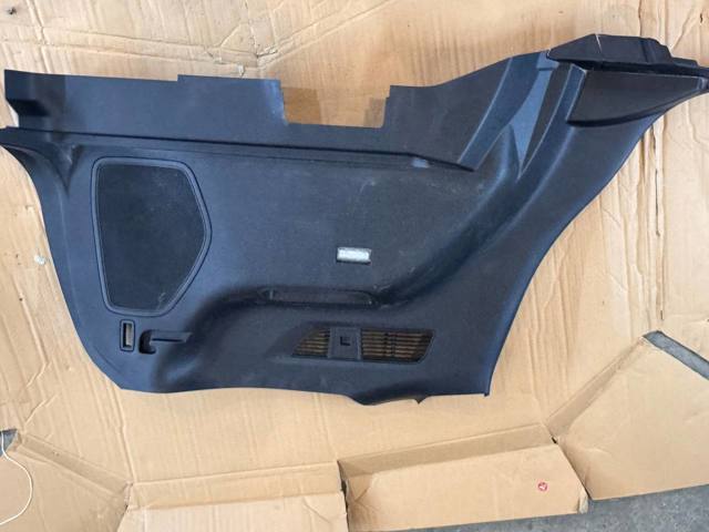 Облицовка багажного отсека, правая FT4Z5831012CA FORD