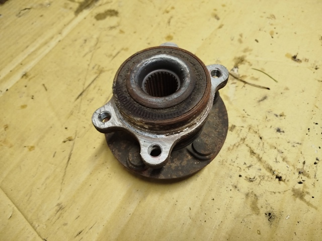 K2GZ1104A FORD Ступица передняя купить в Одесса