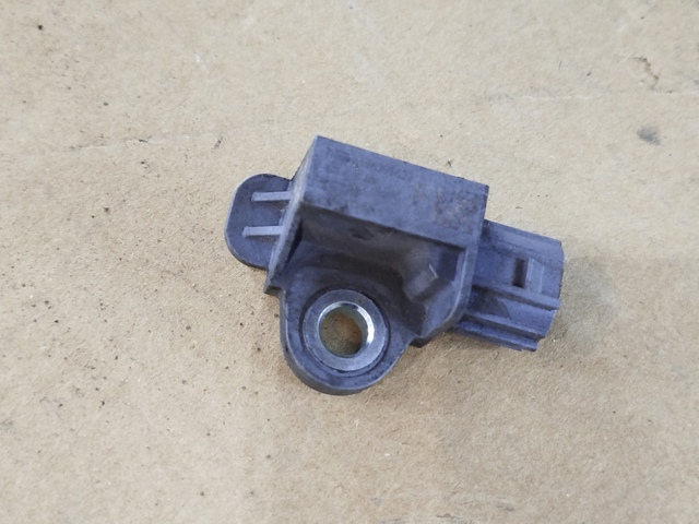 Датчик AIRBAG передний K85813RA0A NISSAN