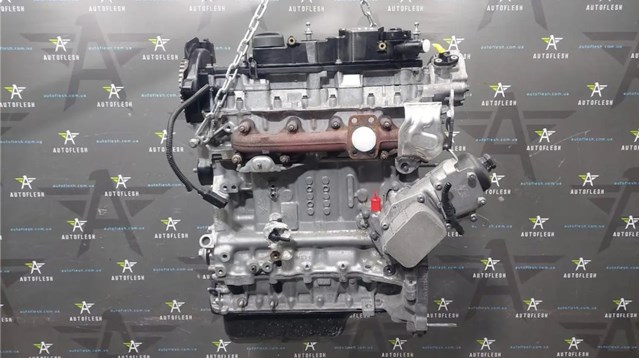 Двигатель голый 0135SW PEUGEOT