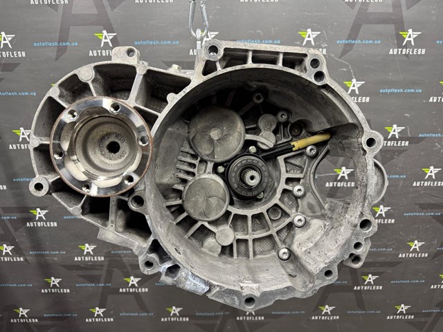 КПП Volkswagen Caddy 4