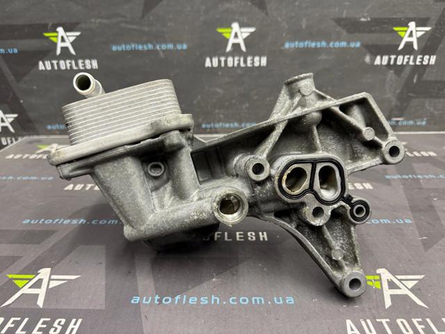 VAG 03F903141F Кронштейн масляного фильтра в наличии Одесса