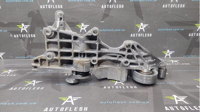 03L903139Q Кронштейн генератора купить Украина