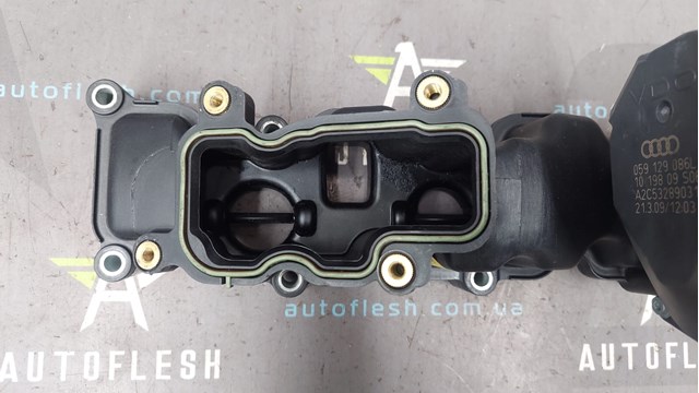 059129711CL Коллектор впускной левый купить Киев