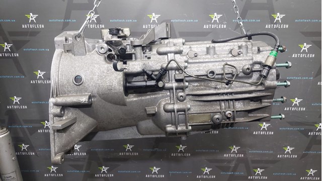Механическая коробка переключения передач 08D300046A VAG