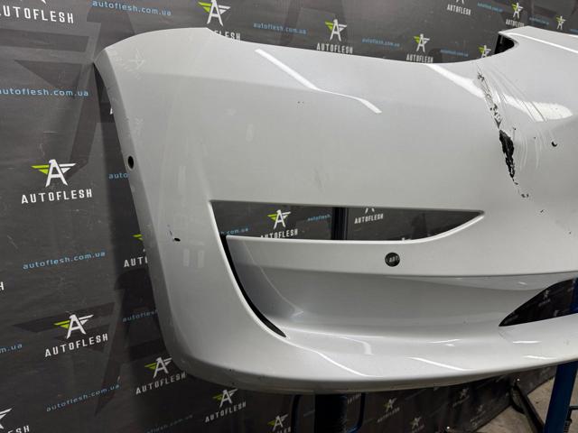 Tesla Model 1084168S0E Бампер передний в наличии Ровно