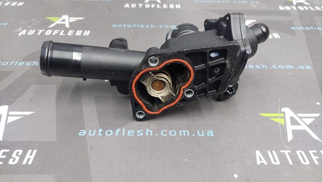 110602770R RENAULT Корпус термостата купить в Ровно