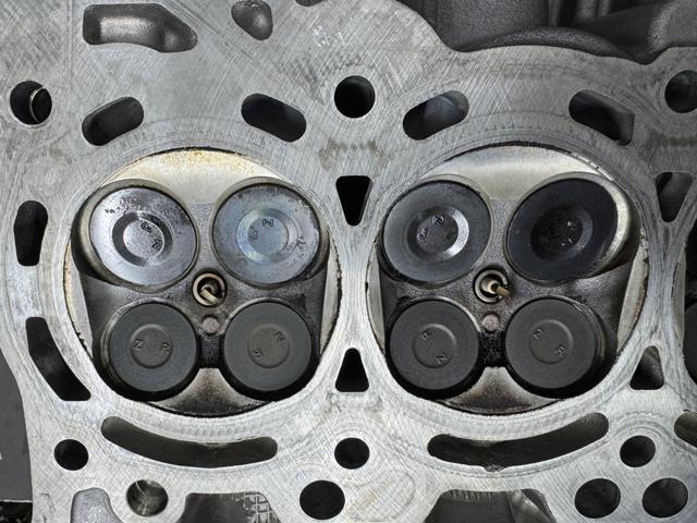 TOYOTA 1110109435 ГБЦ в наличии Винница