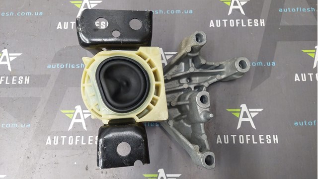 112107673R RENAULT Подушка (опора) двигателя правая купить в Одесса
