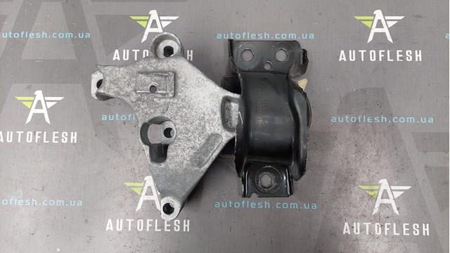 Гидроопора двигателя правая 112108607R RENAULT