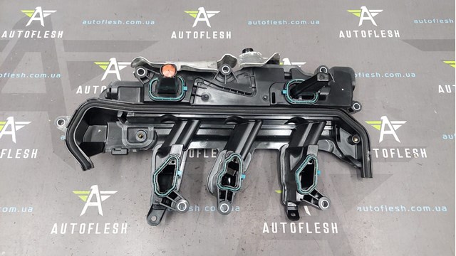 118304798R RENAULT Крышка клапанная купить в Украина