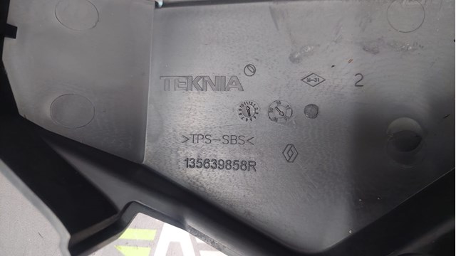 135639858R RENAULT Верхний кожух ремня ГРМ купить в Полтава