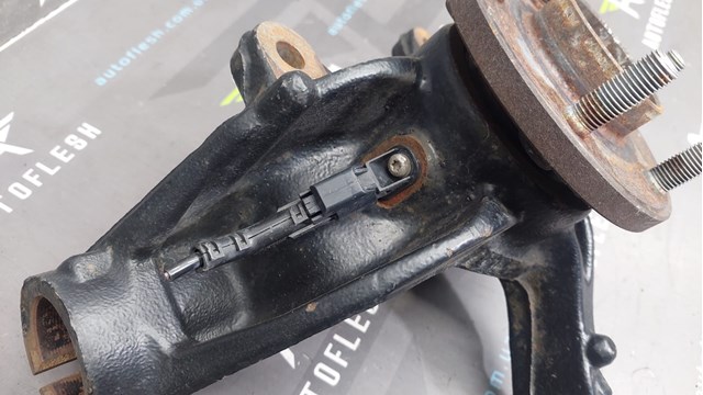FORD 1474288 Цапфа передняя правая в наличии Чернигов