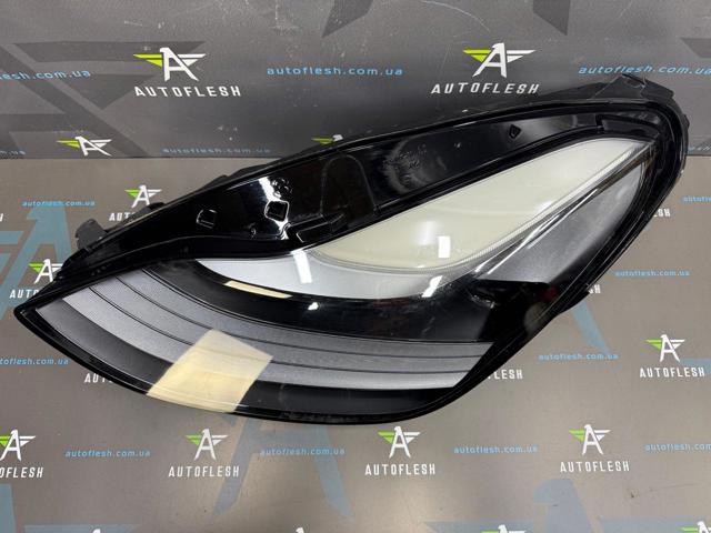 151495200C Tesla Model Левая фара купить в Запорожье