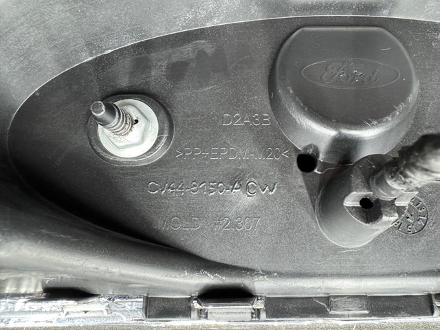 FORD 1893744 Решетка радиатора в наличии Полтава