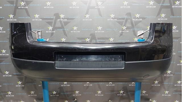Бампер задний 1K6807417 VAG