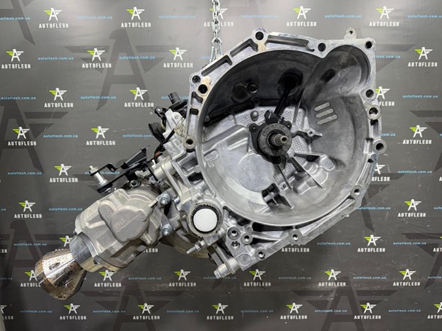 Механическая коробка передач 20MB51 PEUGEOT