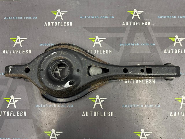 2271246 FORD Рычаг задней подвески нижний левый/правый купить в Полтава