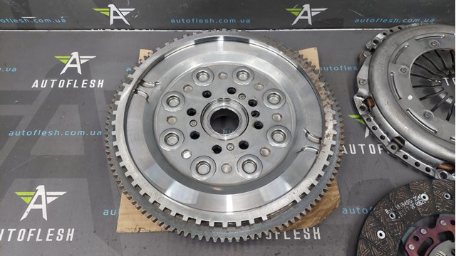 2290601058 SACHS Комплект сцепления купить в Украина