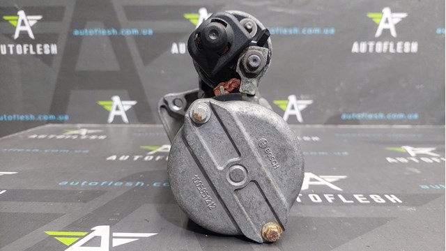 233004868R RENAULT Стартер купить в Запорожье