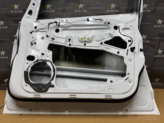 FORD 2387617 Дверь передняя правая в наличии Харьков