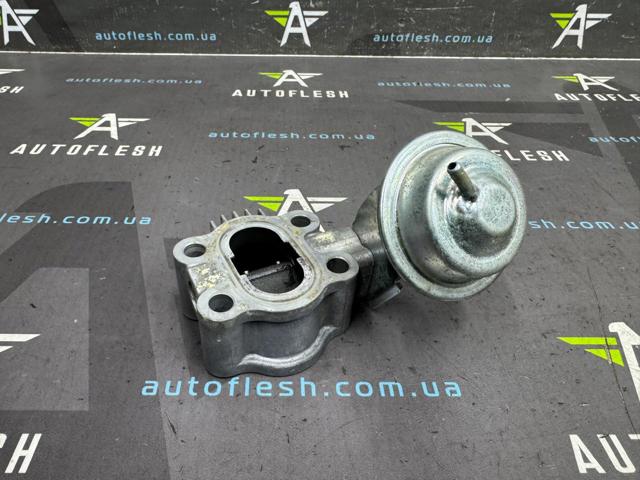 Клапан EGR системы рециркуляции отработавших газов 2563026020 TOYOTA