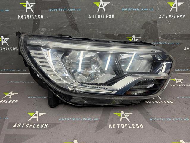 Фара комбинированная, передняя 260103369R RENAULT